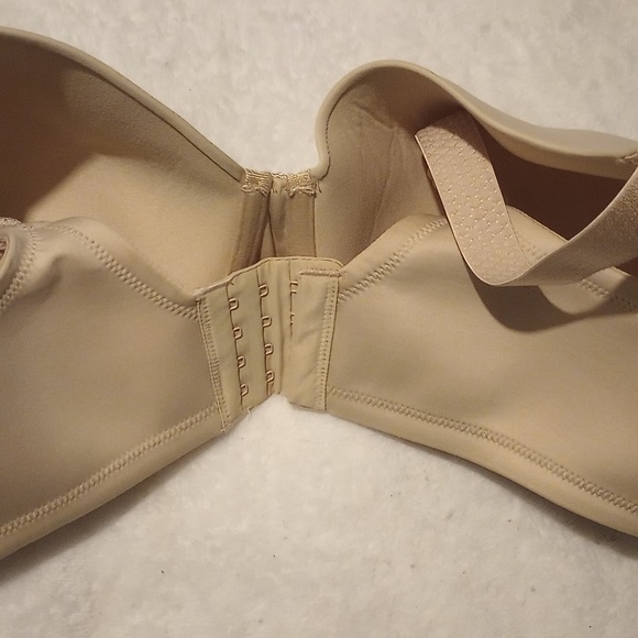 Vanity fair back smoother bra. 38DD. NWOT 76380 - Picture 7 of 7